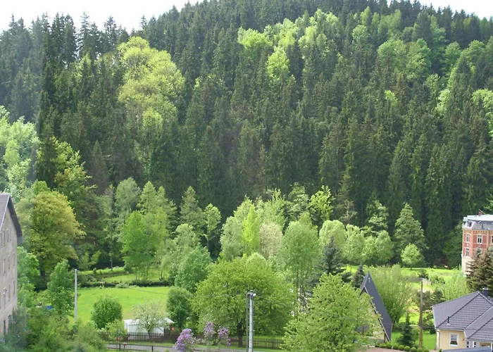 Villa Retreat In The Mountains